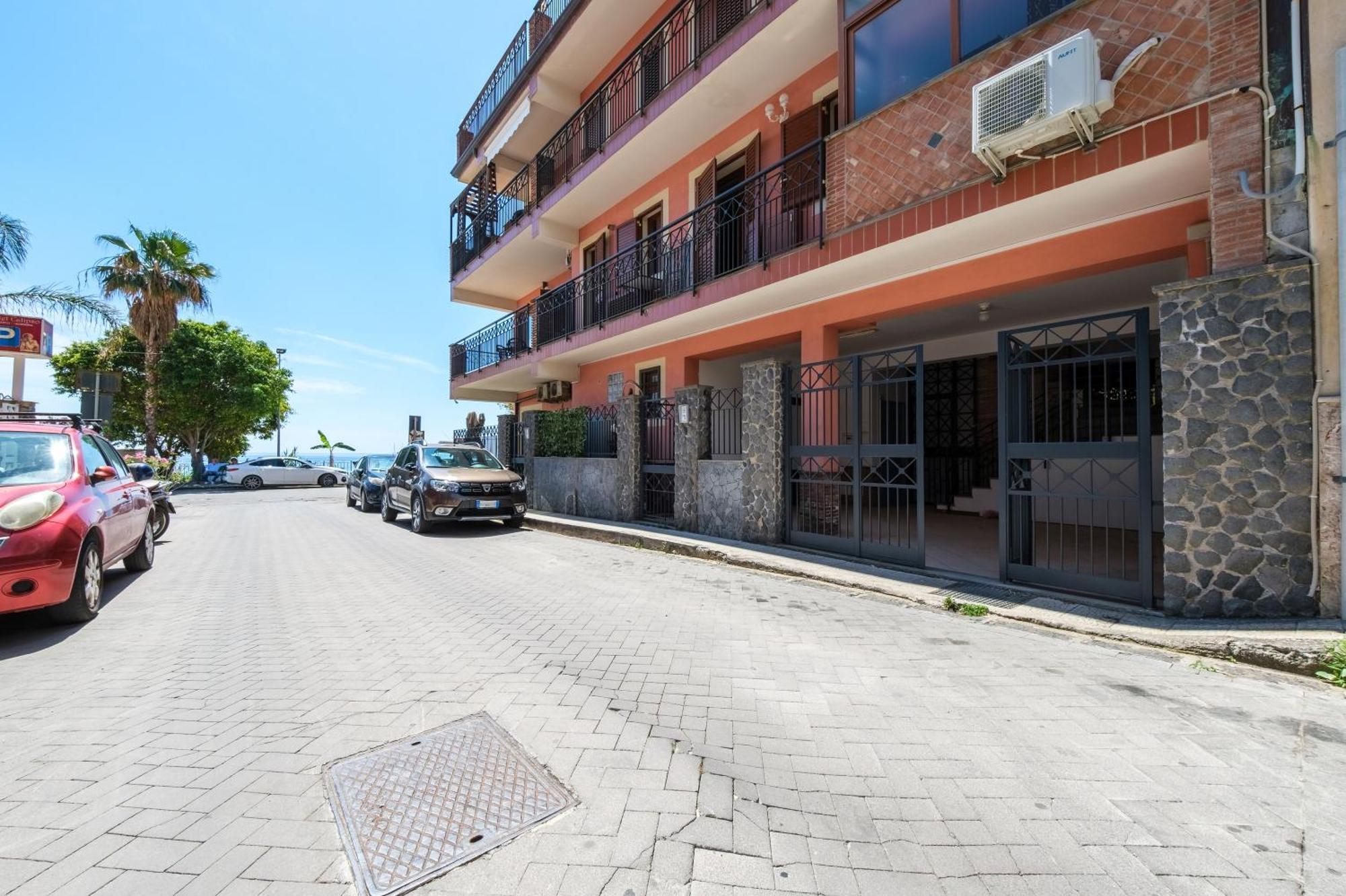 Taormina Beach Front - Mazzeo Buitenkant foto