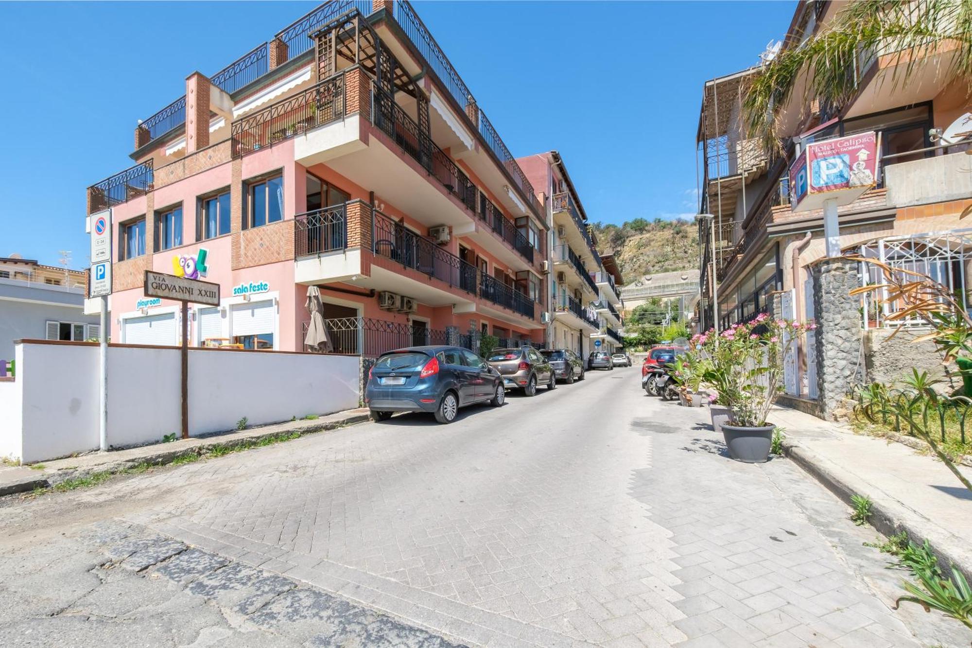 Taormina Beach Front - Mazzeo Buitenkant foto